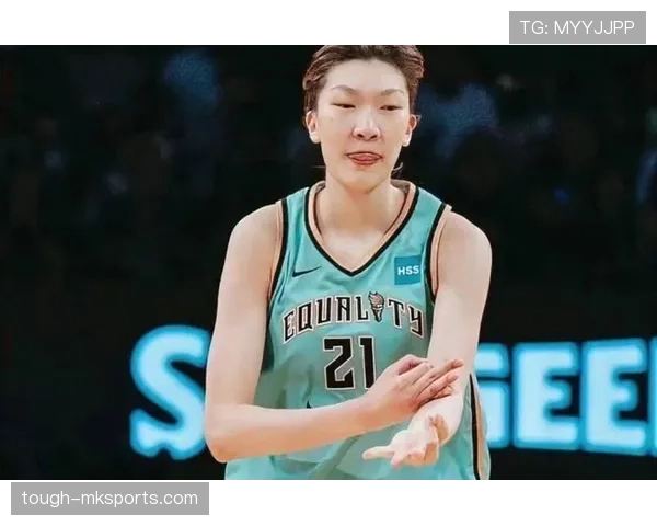 韩旭训练完啃鸡腿那刻，我才知道她为啥能进WNBA